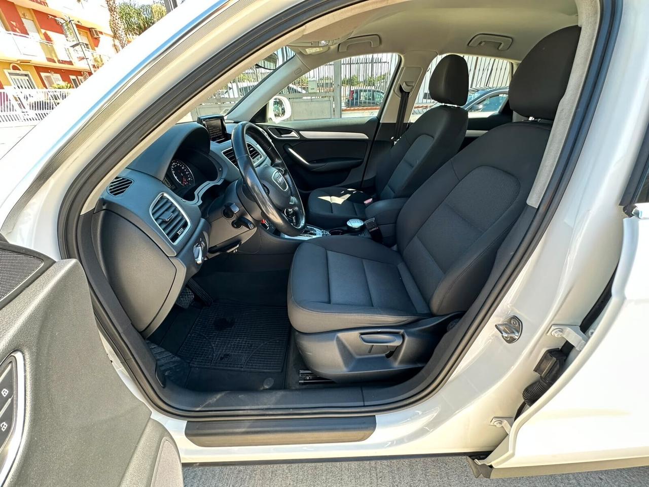 Audi Q3 2.0 TDI 120 CV