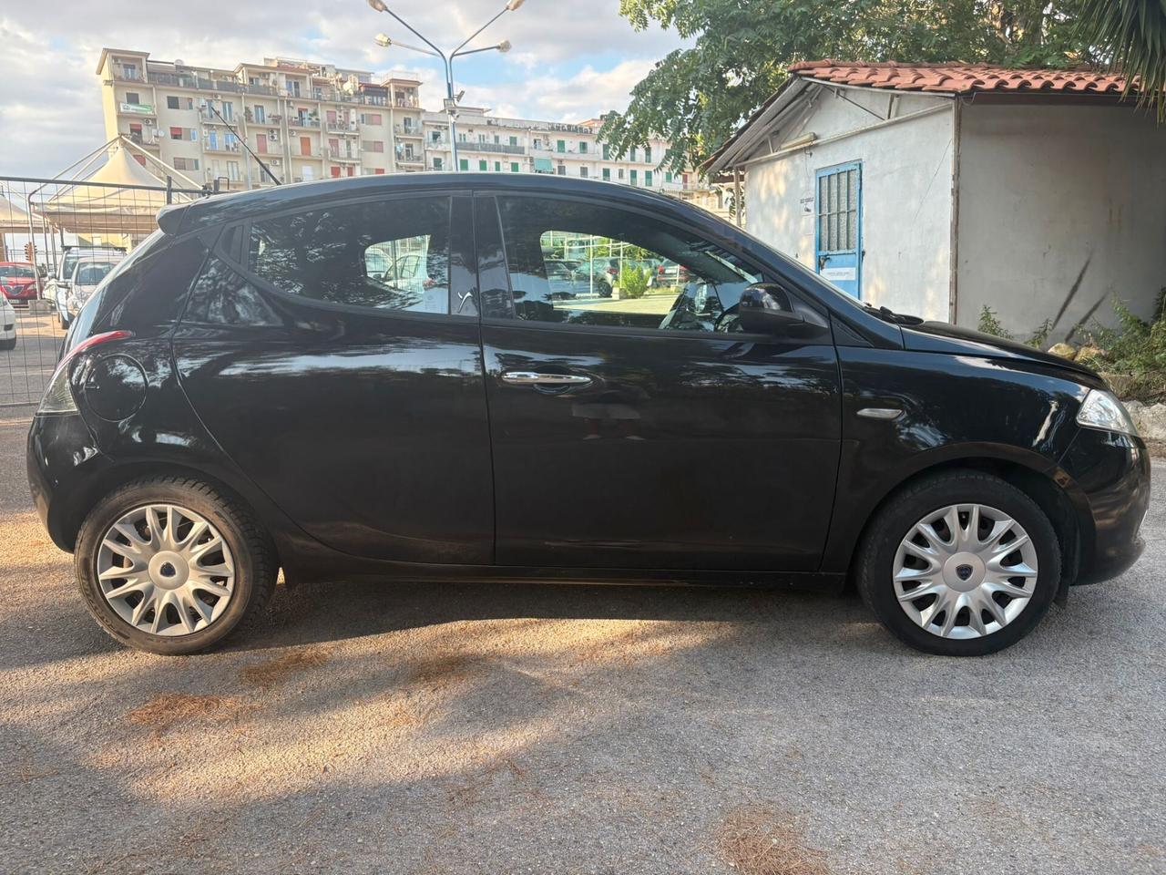 LANCIA YPSILON 1.2 GPL SILVER - 2014