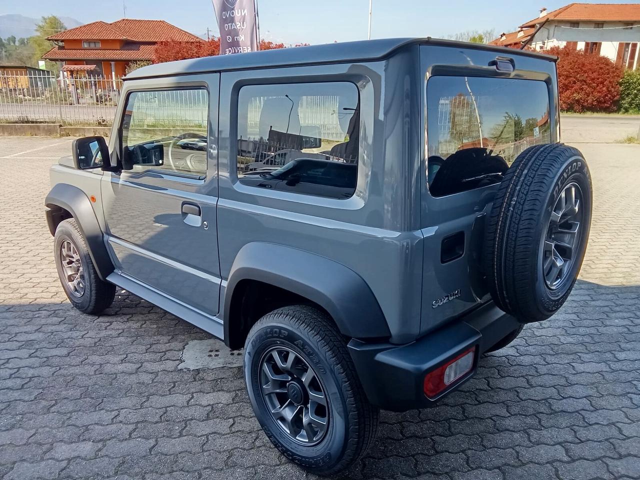 Suzuki Jimny 1.5 4AT TOP