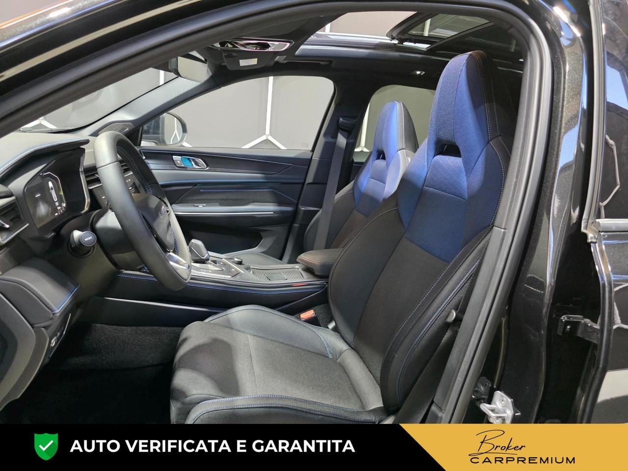 Lynk & Co 01 1.5 td phev auto