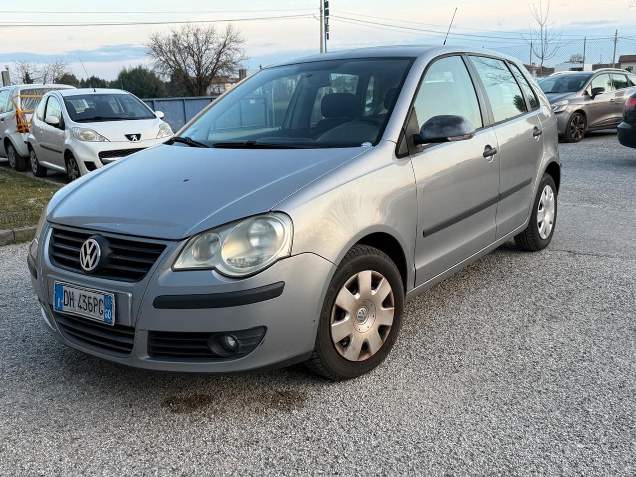 Volkswagen Polo 1.2 5p. Trendline