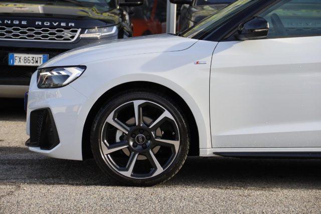 AUDI A1 SPB 35 TFSI S tronic Identity Black