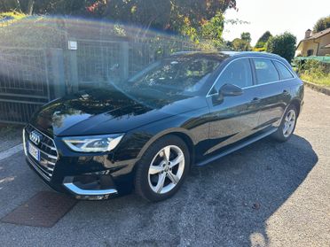 Audi A4 Avant 35 TFSI S tronic Business Advanced