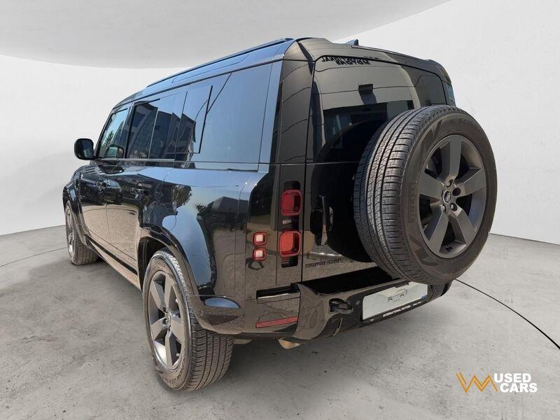 Land Rover Defender 3.0D I6 200 110 X-Dynamic SE AWD auto.