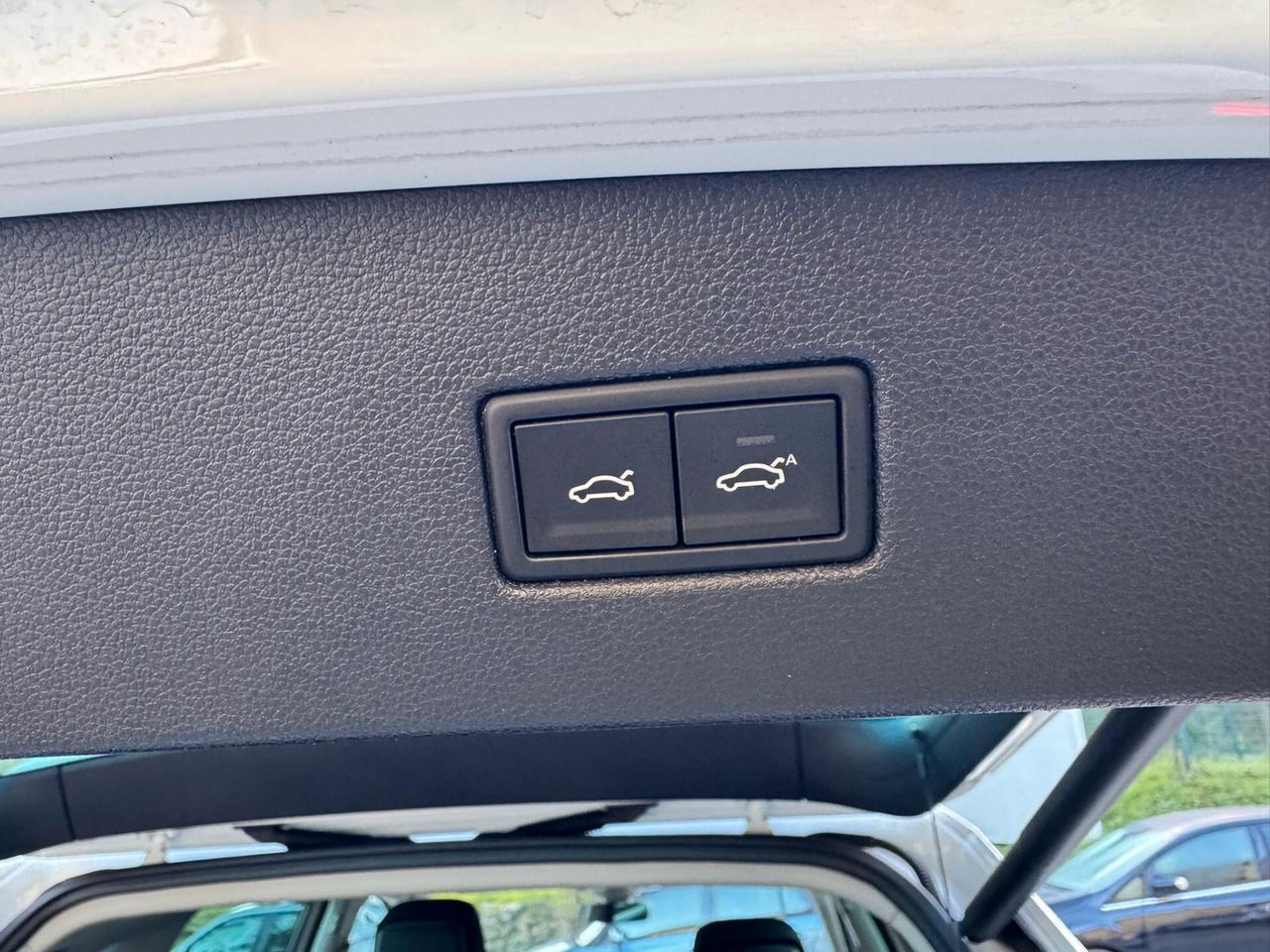 Volkswagen Tiguan 2.0 TDI SCR DSG 4MOTION Advanced BMT FULL OPT. GARANZIA 1 ANNO