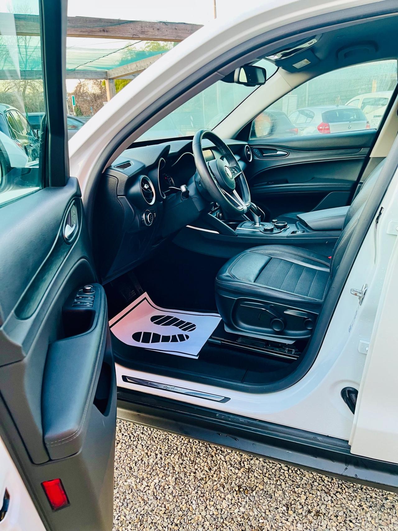 Alfa Romeo Stelvio PERFETTA!