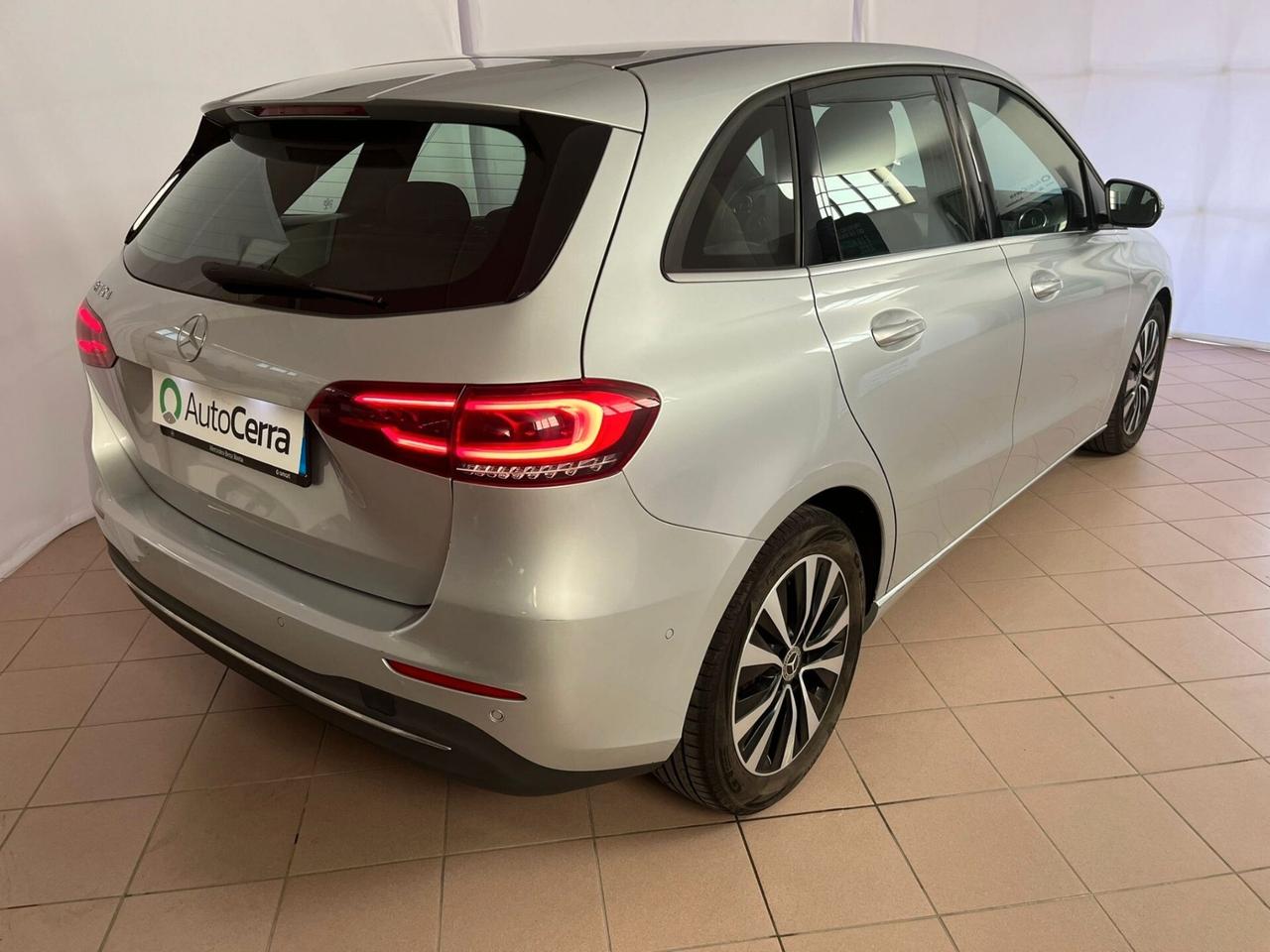 Mercedes-benz B 180 d Automatic Business Extra