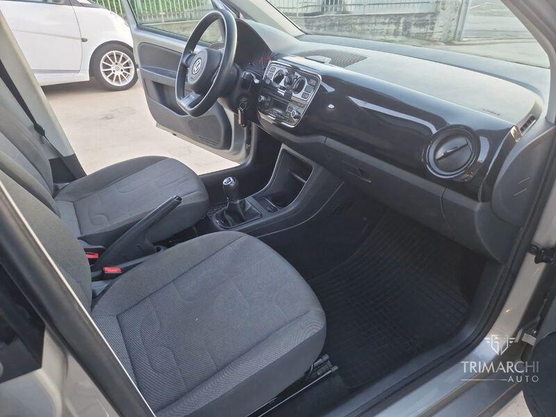 Volkswagen up! 1.0 75 CV 5p. high up!