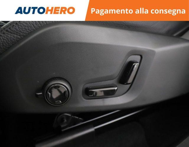 VOLVO XC60 B5 AWD automatico Ultra Dark