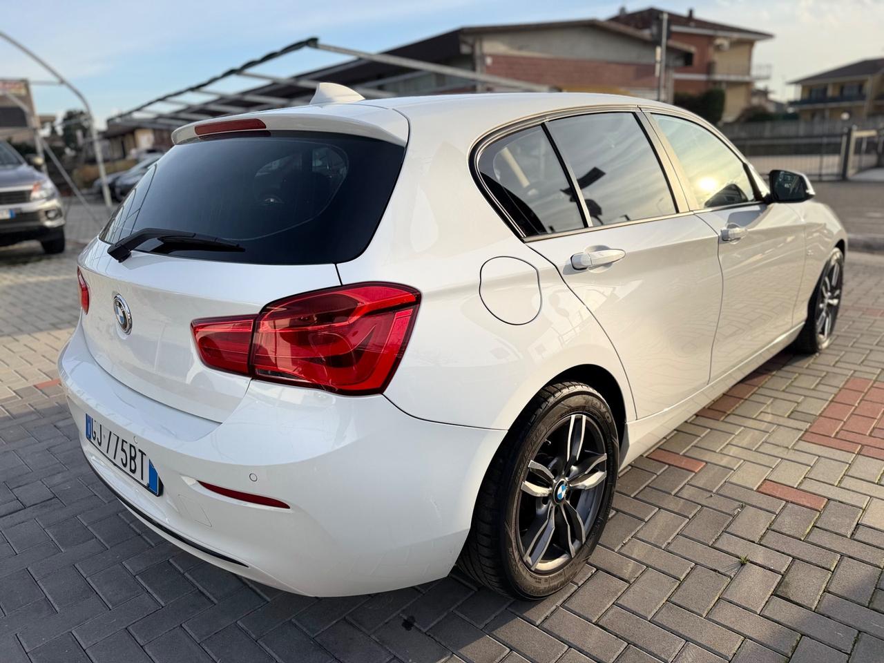 Bmw 120d 5p. Sport 190CV CAMBIO AUTOMATICO