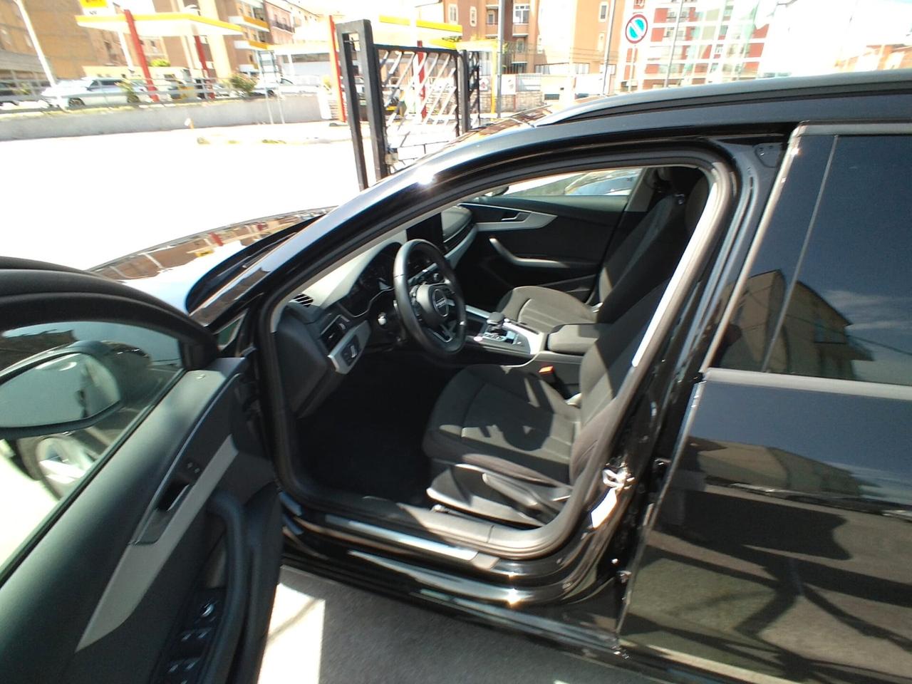 Audi A4 Avant 35 TDI/163 CV S tronic