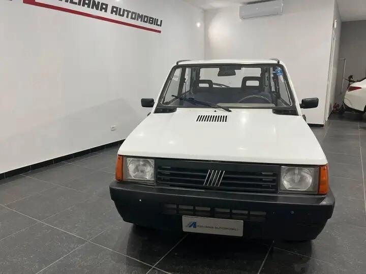 Fiat Panda 900 i.e. cat Young