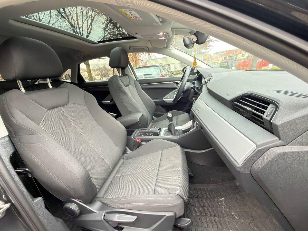 Audi Q3 Sportback 35 1.5 tfsi Business Plus