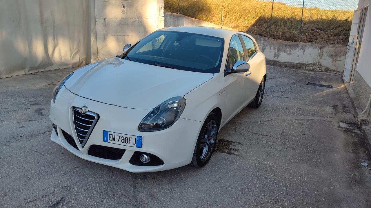 Alfa Romeo Giulietta 1.6 JTDm-2 105 CV Progression