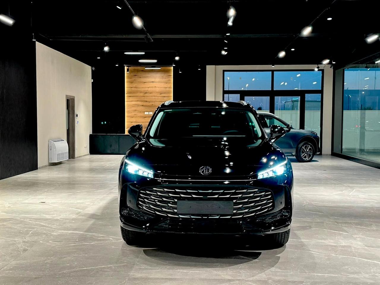 MG HS Hybrid+ Luxury