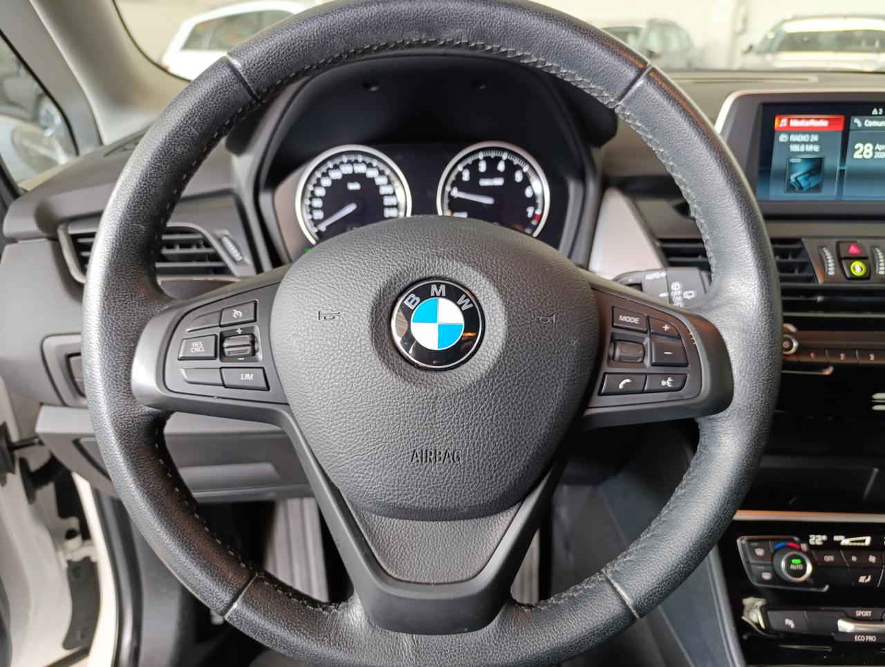 BMW 216 i Active Tourer Advantage