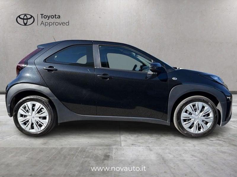 Toyota Aygo X 1.0B (72 CV) Active S-CVT