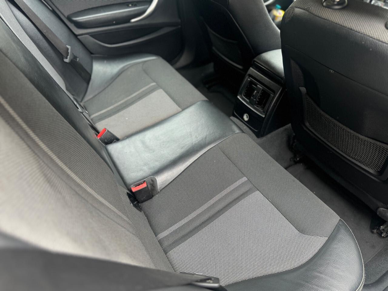 Bmw serie 1 118d 2.0 150CV 5p. 2018 sport automatica