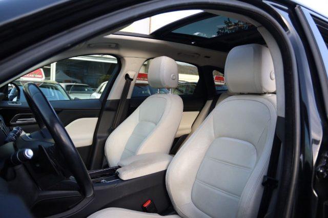 JAGUAR F-Pace 2.0 D 240 CV R-DYNAMIC