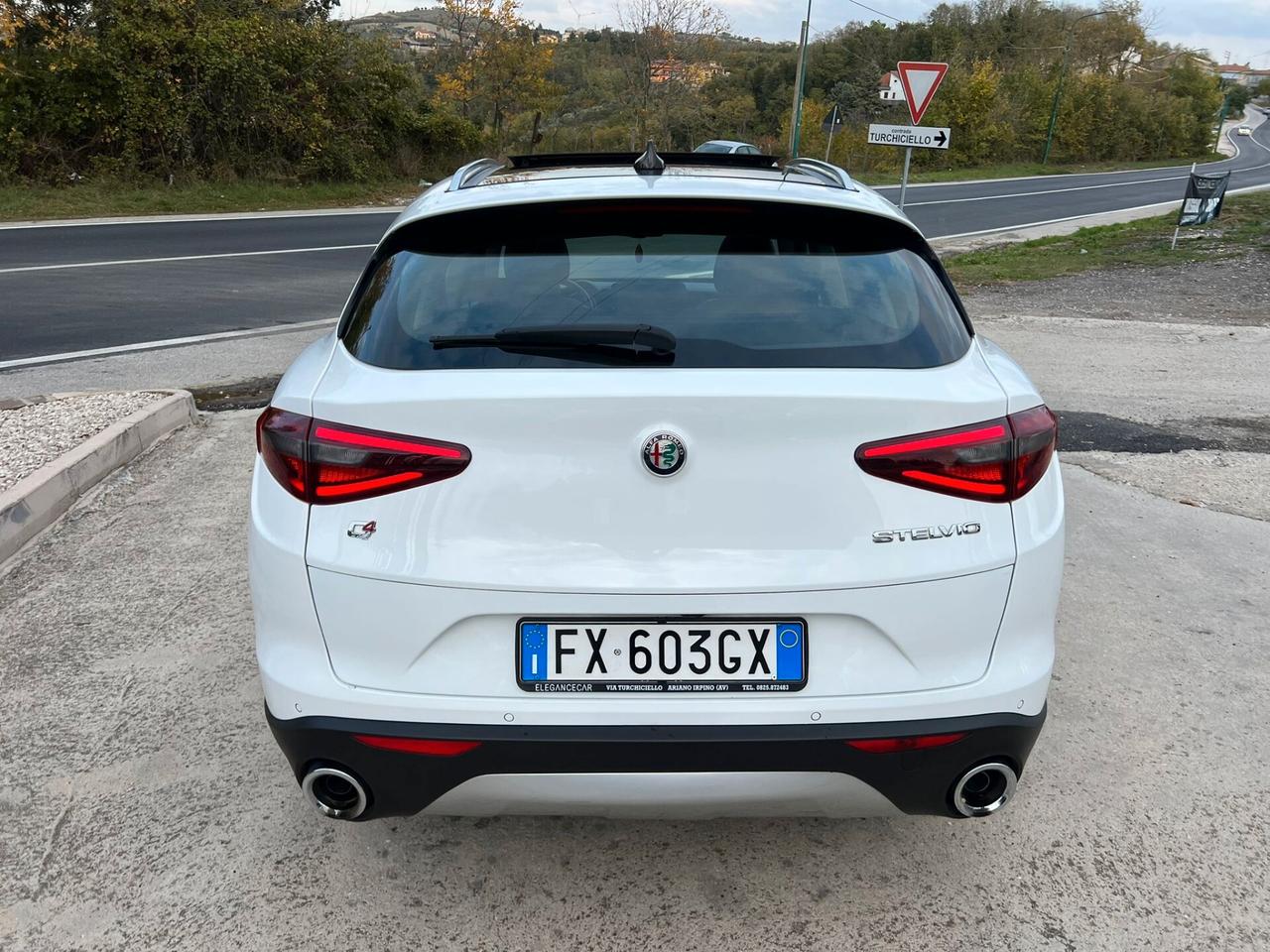 Alfa Romeo Stelvio 2.2 Turbodiesel 210 CV AT8 Q4 B-Tech TETTO APRIBILE