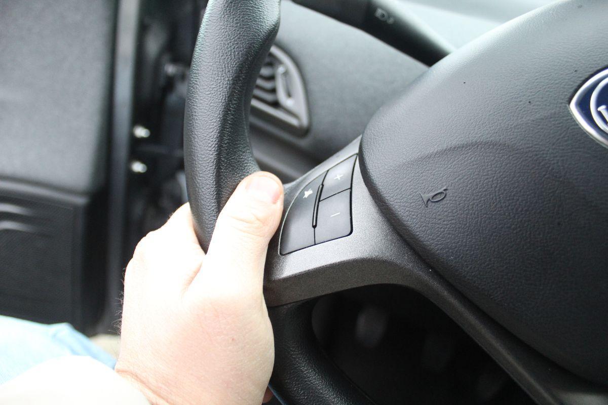 LANCIA - Ypsilon - 1.0 FireFly 5p.S&S Hyb. Gold Pl.