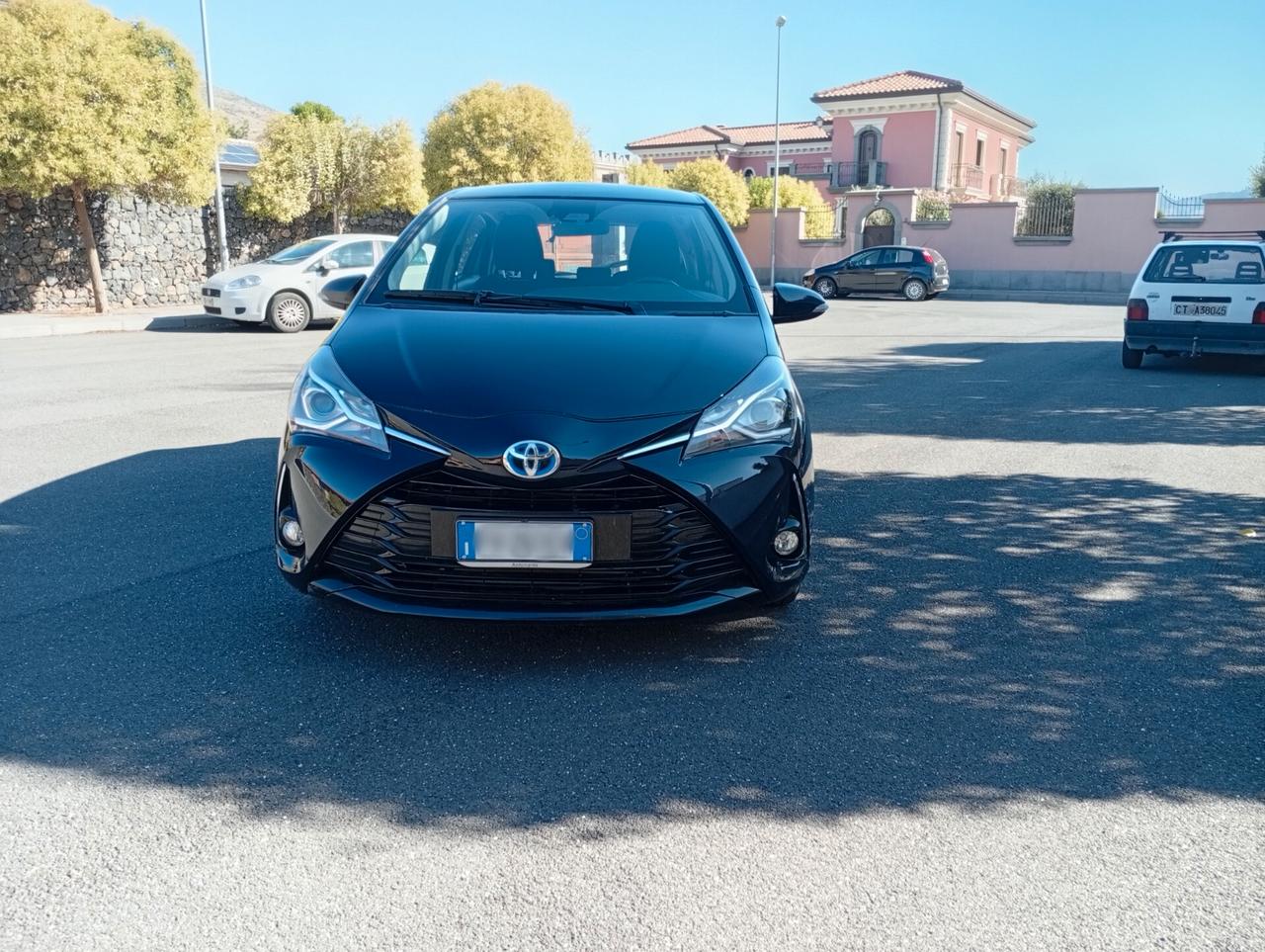 Toyota Yaris 1.5 Hybrid 5 porte Cool