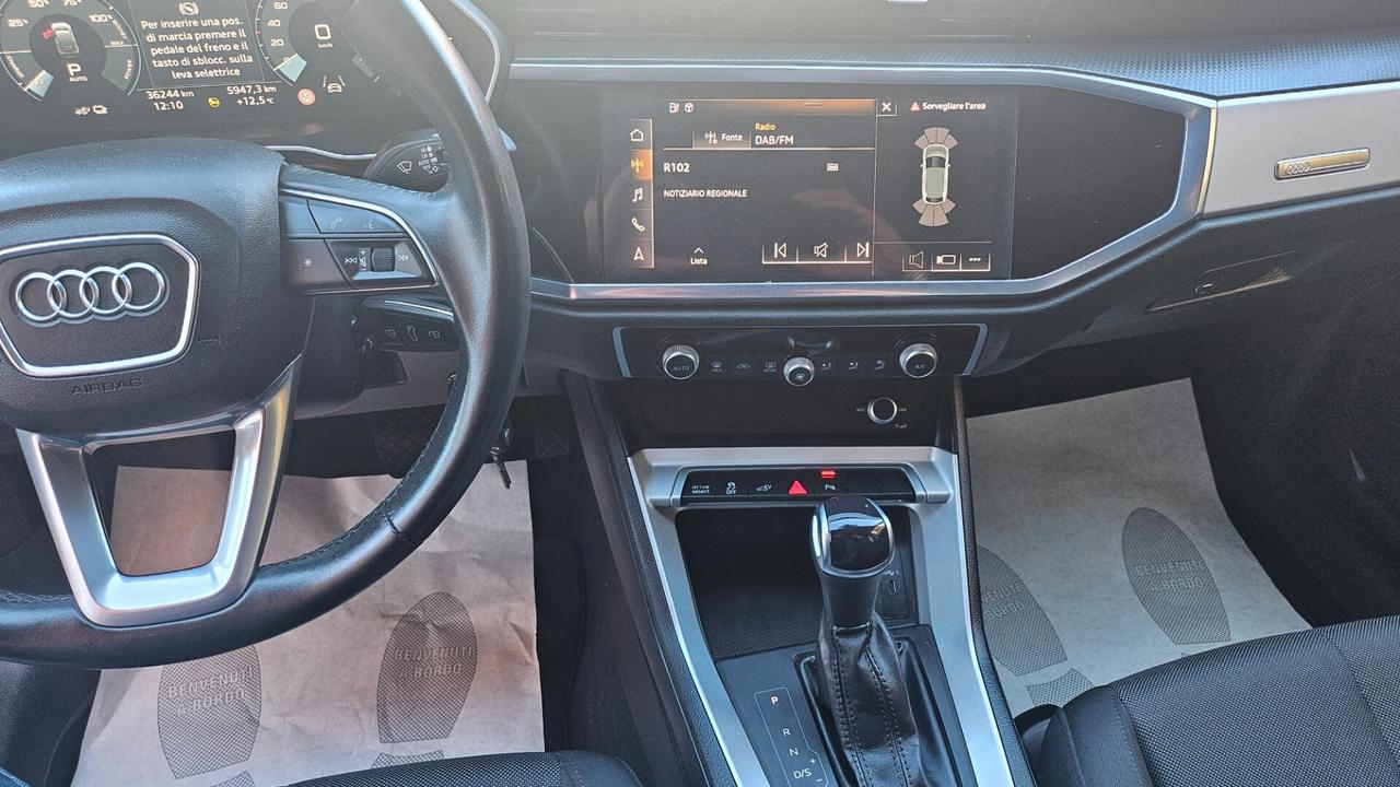 Audi Q3 SPB 45 TFSI e S tronic Business Plus