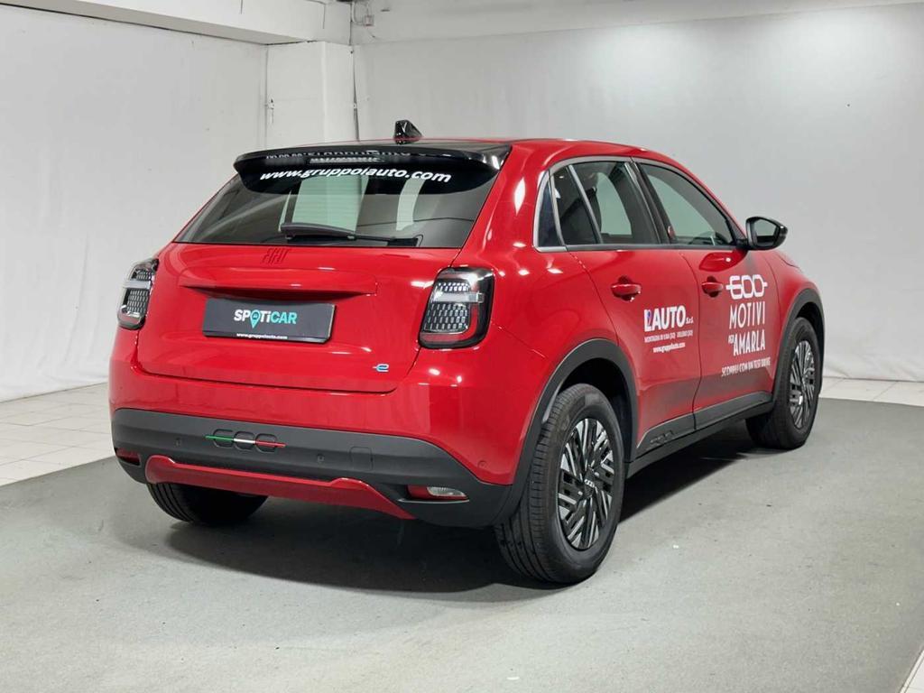 Fiat 600e 54kWh Red