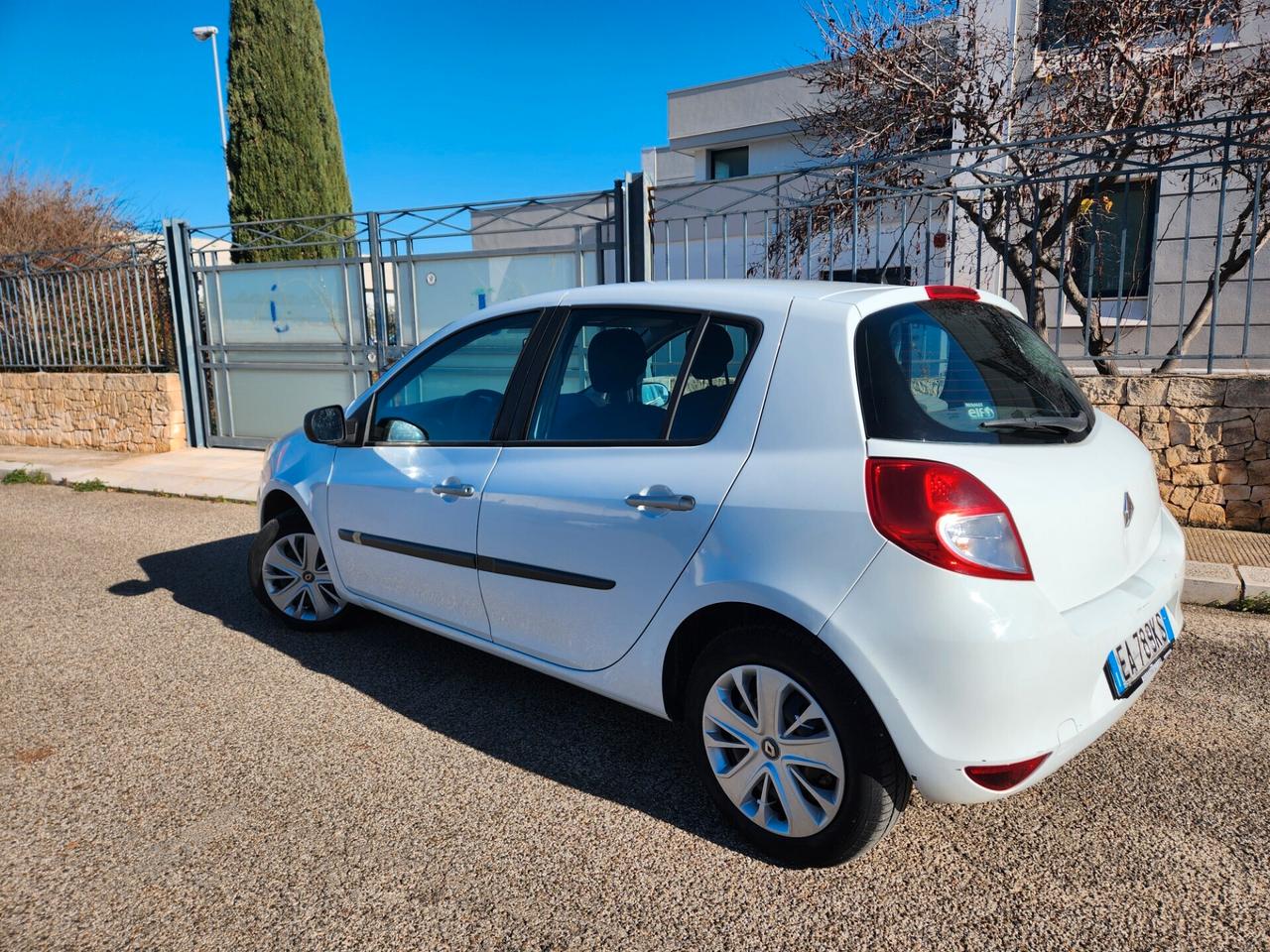 Renault Clio 1.5 dCi 75CV 5 porte AUTOCARRO ( BOLLO RIDOTTO )