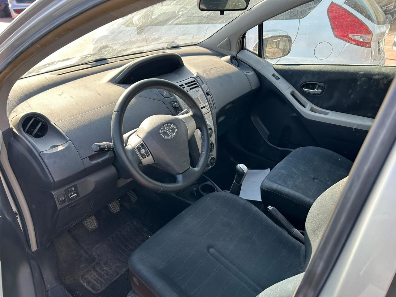 Toyota Yaris 1.3 5 porte Sol