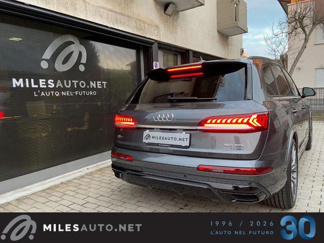 AUDI Q7 50TDI GANCIO 22" VIRTUAL ACC S LINE PANO
