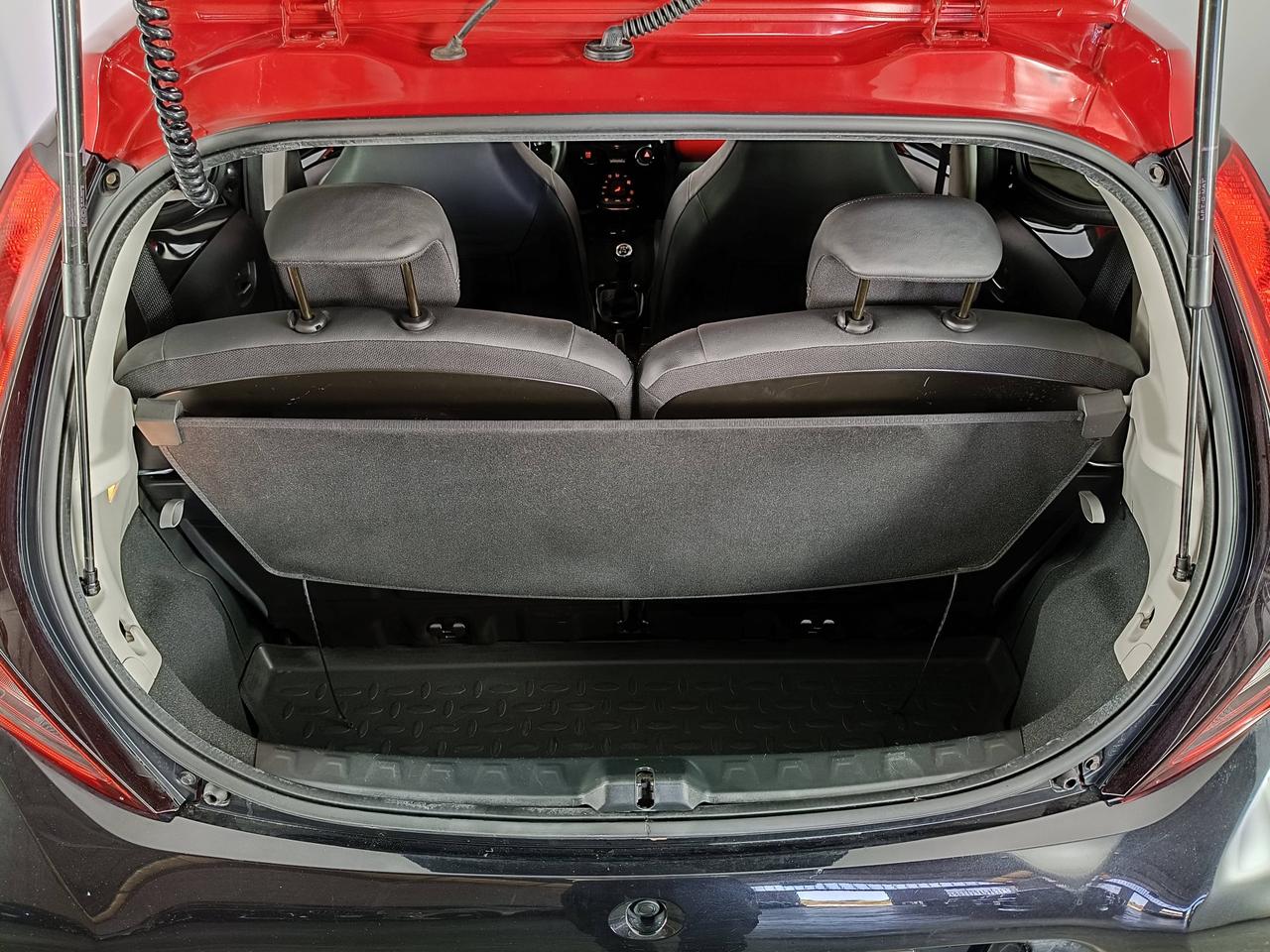 TOYOTA Aygo II 2018 5p - Aygo 5p 1.0 x-clusiv red pack 72cv