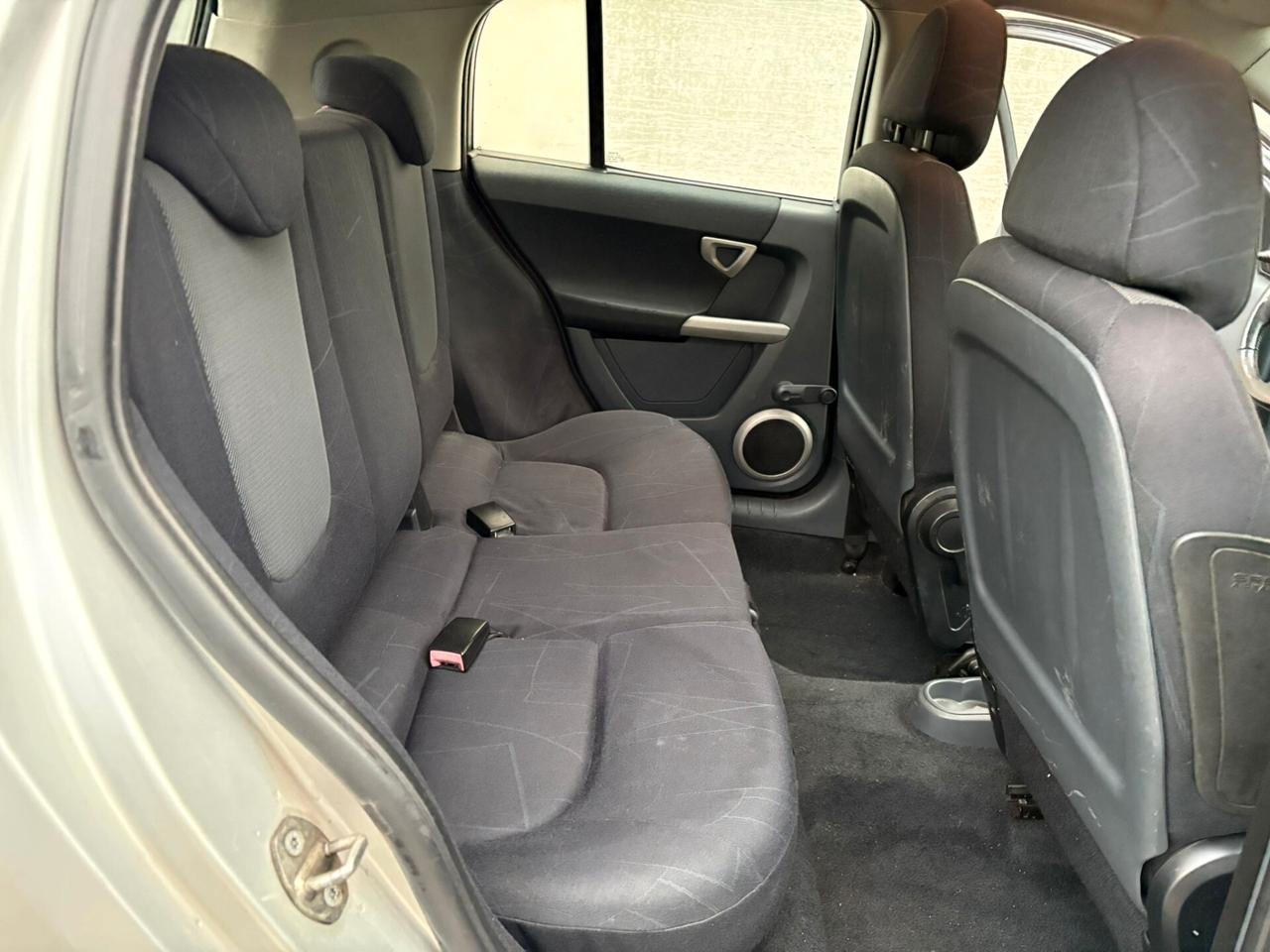 Smart ForFour 1.5 cdi 68CV NEOPATENTATI