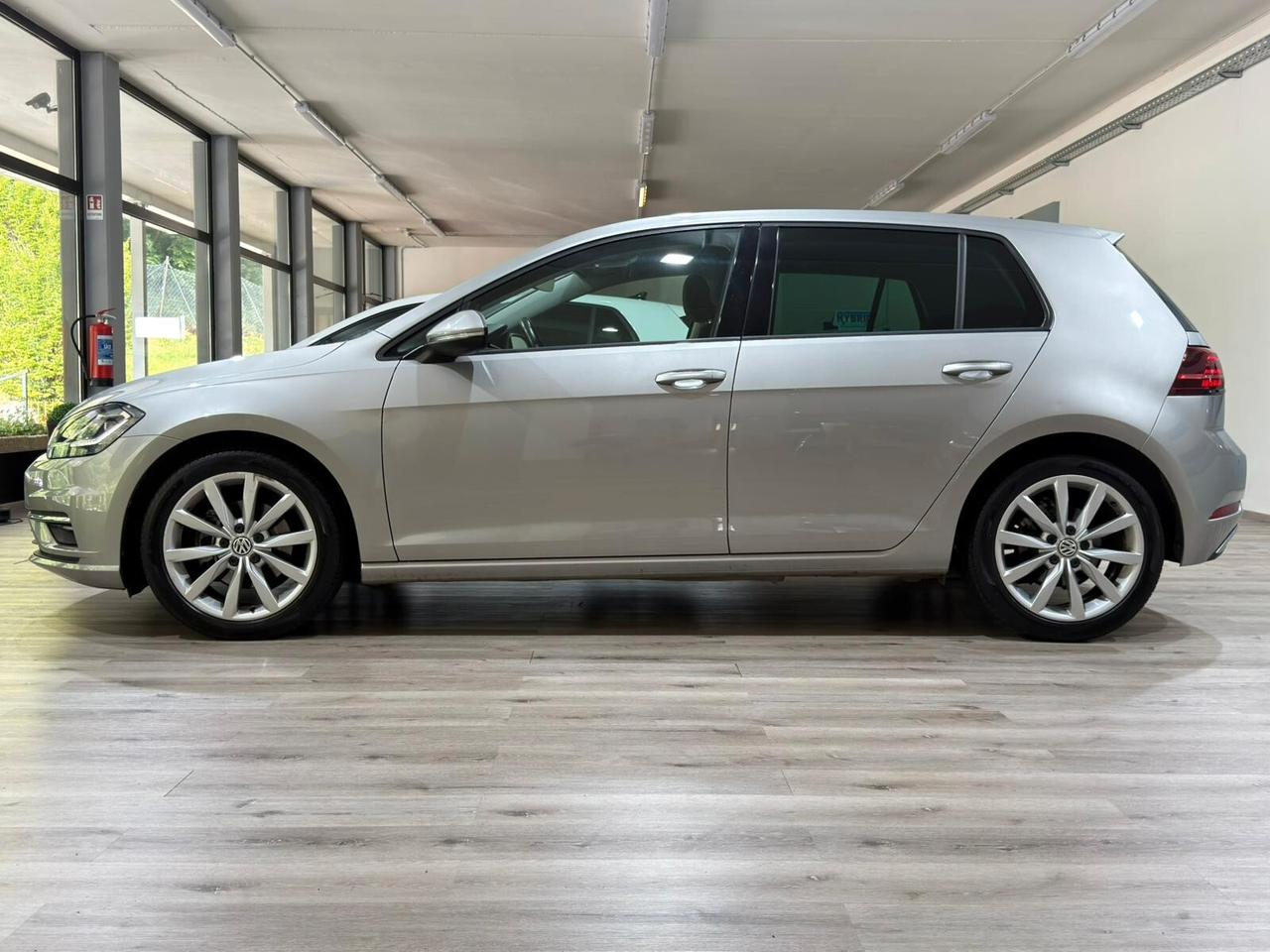 VOLKSWAGEN GOLF 7.5 1.6 TDI 115cv HIGHLINE 5p 2017