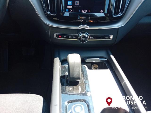 VOLVO XC60 T6 Recharge Plug-in Hybrid AWD Inscription Express