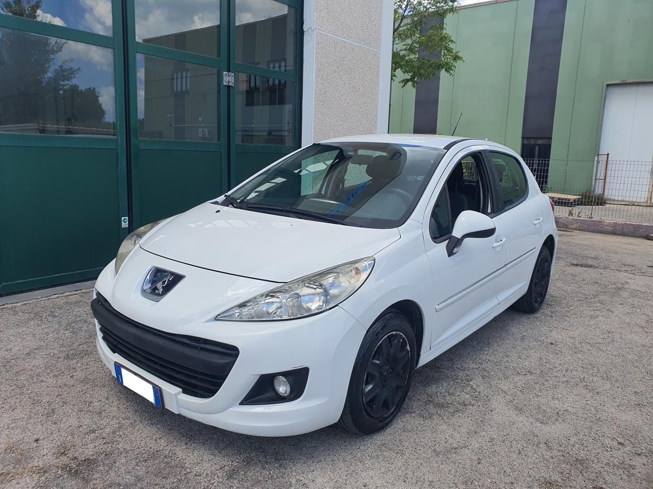 Peugeot 207 1.4 HDi 70CV 5p. Energie