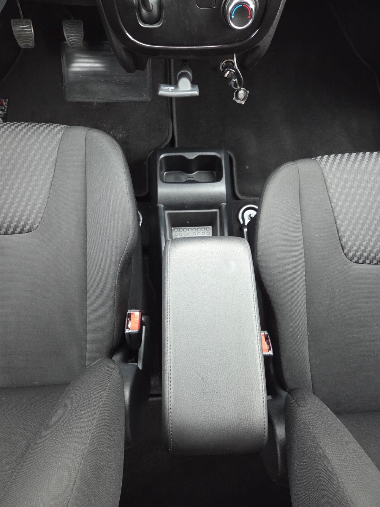 Mahindra KUV100 1.2 VVT 87cv M-Bifuel(GPL) K6+