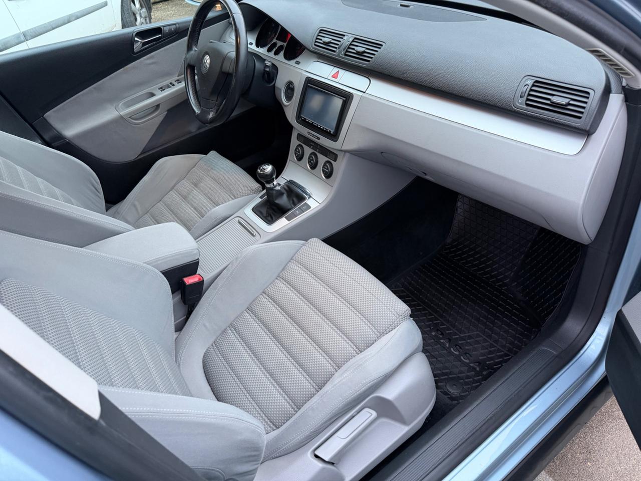 Volkswagen Passat 2.0 TDI DPF Comfortline