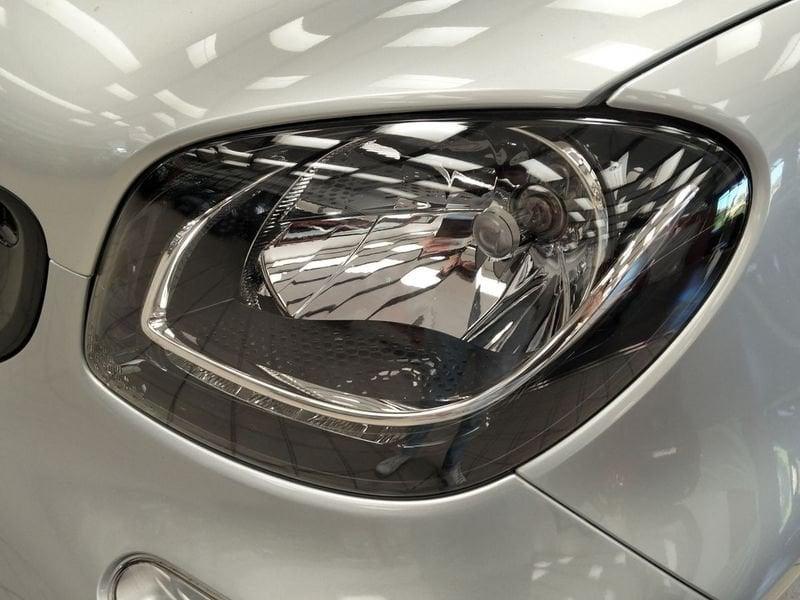 smart fortwo 70 1.0 52kW youngster twinamic