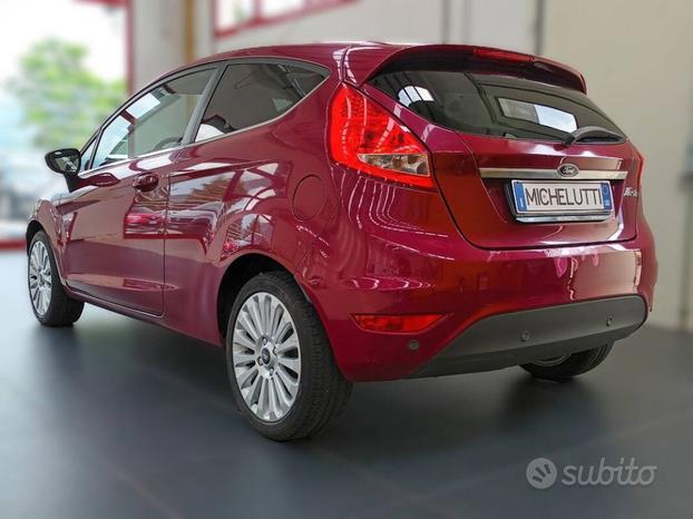 Ford Fiesta VI 2008 1.2 16v Titanium 82cv 3p
