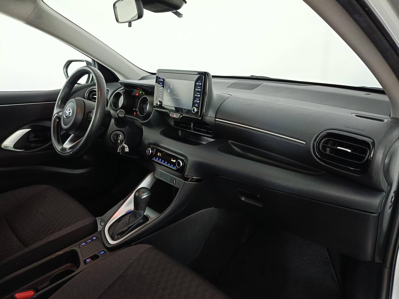 TOYOTA Yaris - MY'22