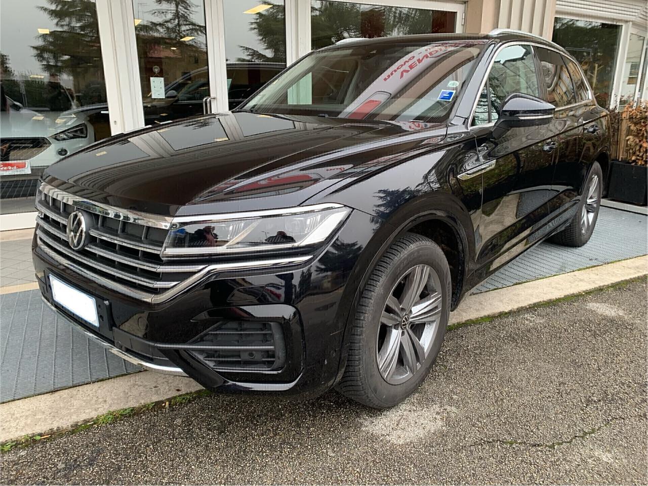VOLKSWAGEN TOUAREG 3.0 V6 TDI 231 CV 4MOTION R-LINE