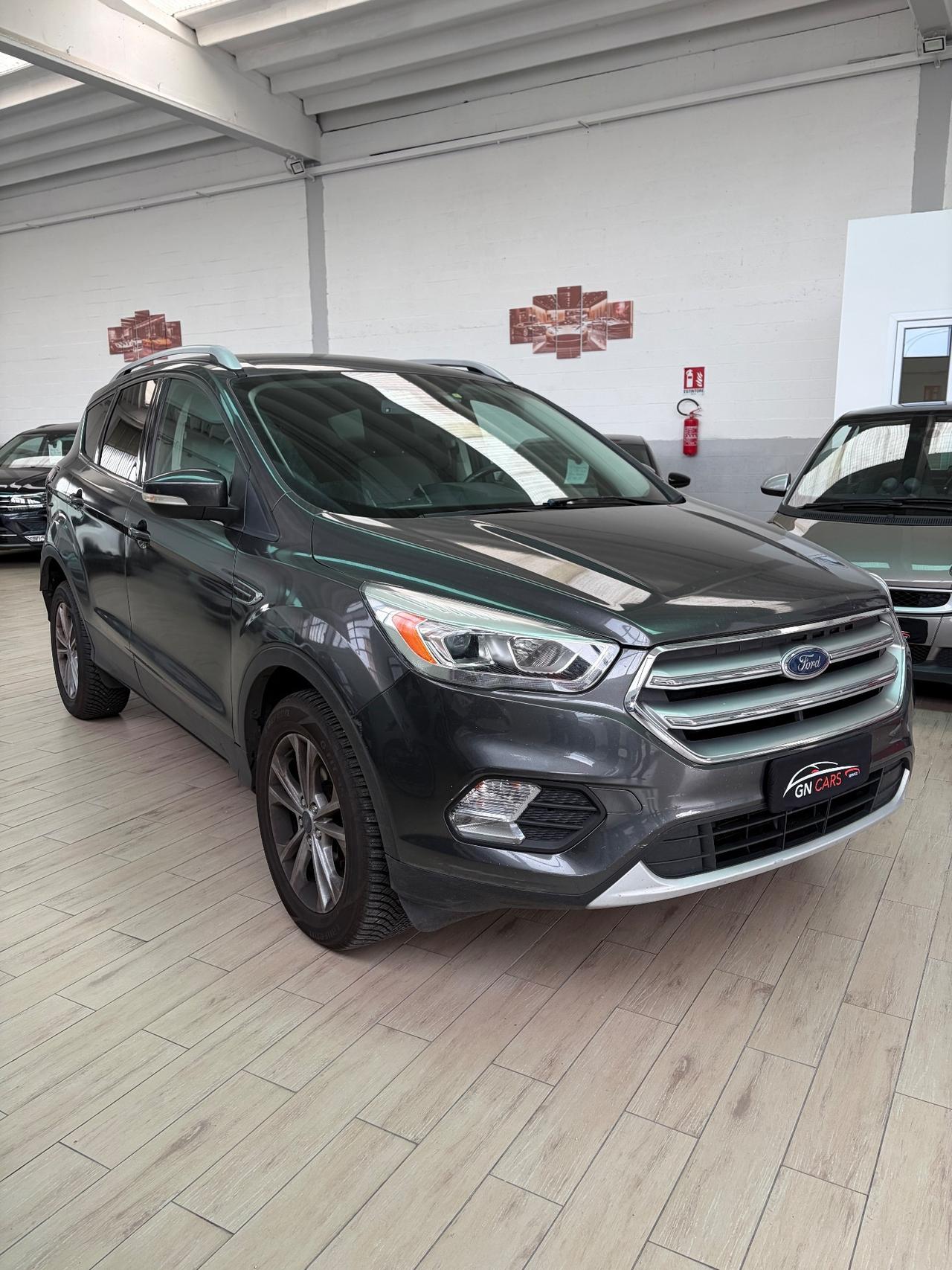 Ford Kuga 1.5 TDCI 120 CV S&S 2WD Titanium