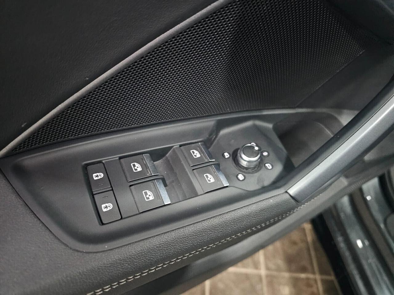 NUOVA AUDI A3 SPORTBACK SPB S-LINE 35TDI 150CV S-TRONIC BLACK -LUCI- SONOS- SEDILI ELETTRICI-RISCALDATI-MASSAGGIANTI