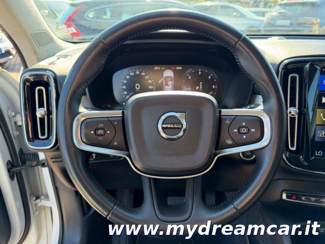 VOLVO XC40 D3 Geartronic Momentum