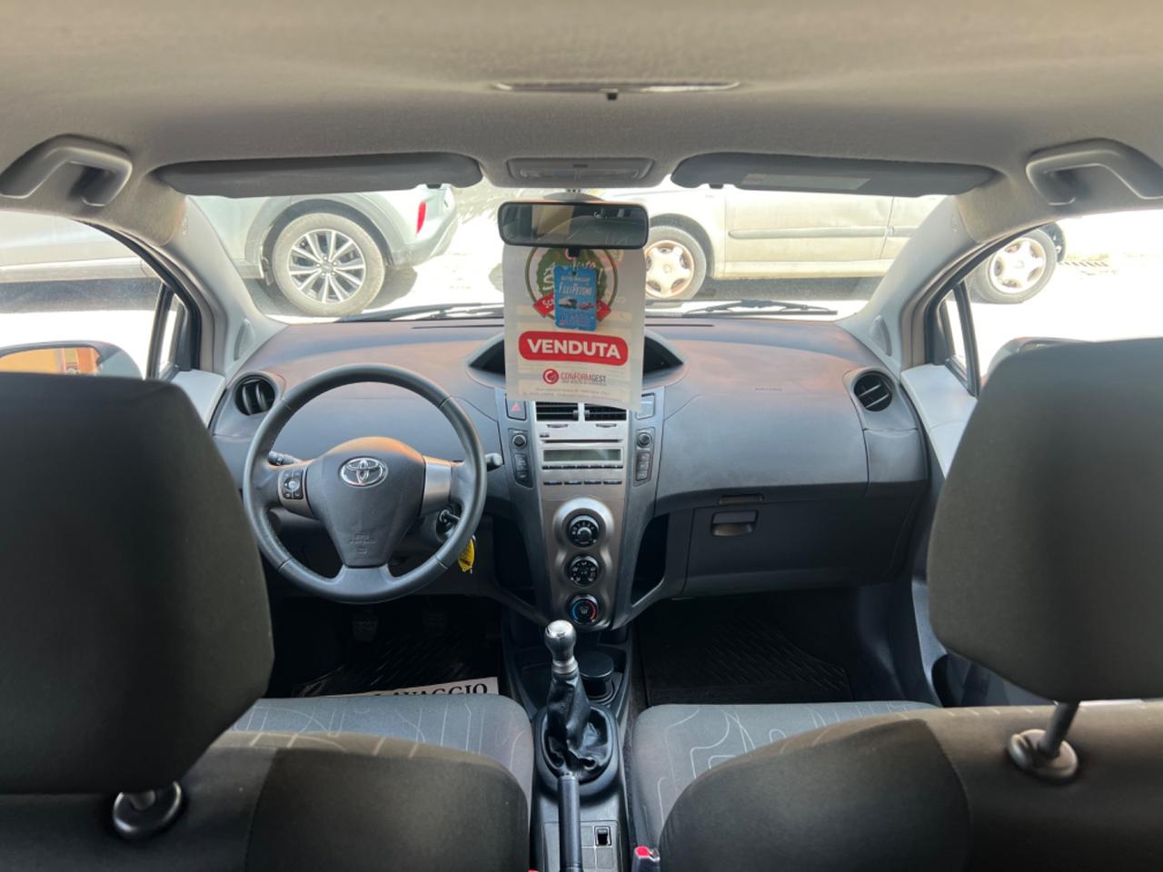 Toyota Yaris 1.0 3 porte