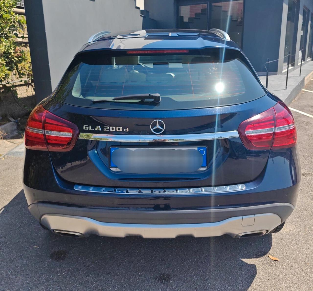 Mercedes-benz GLA 200 d Sport