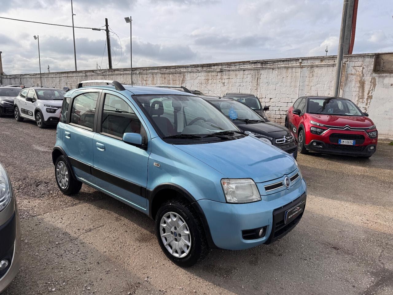 Fiat Panda 1.2/gpl 4X4 “GANCIO TRAINO”