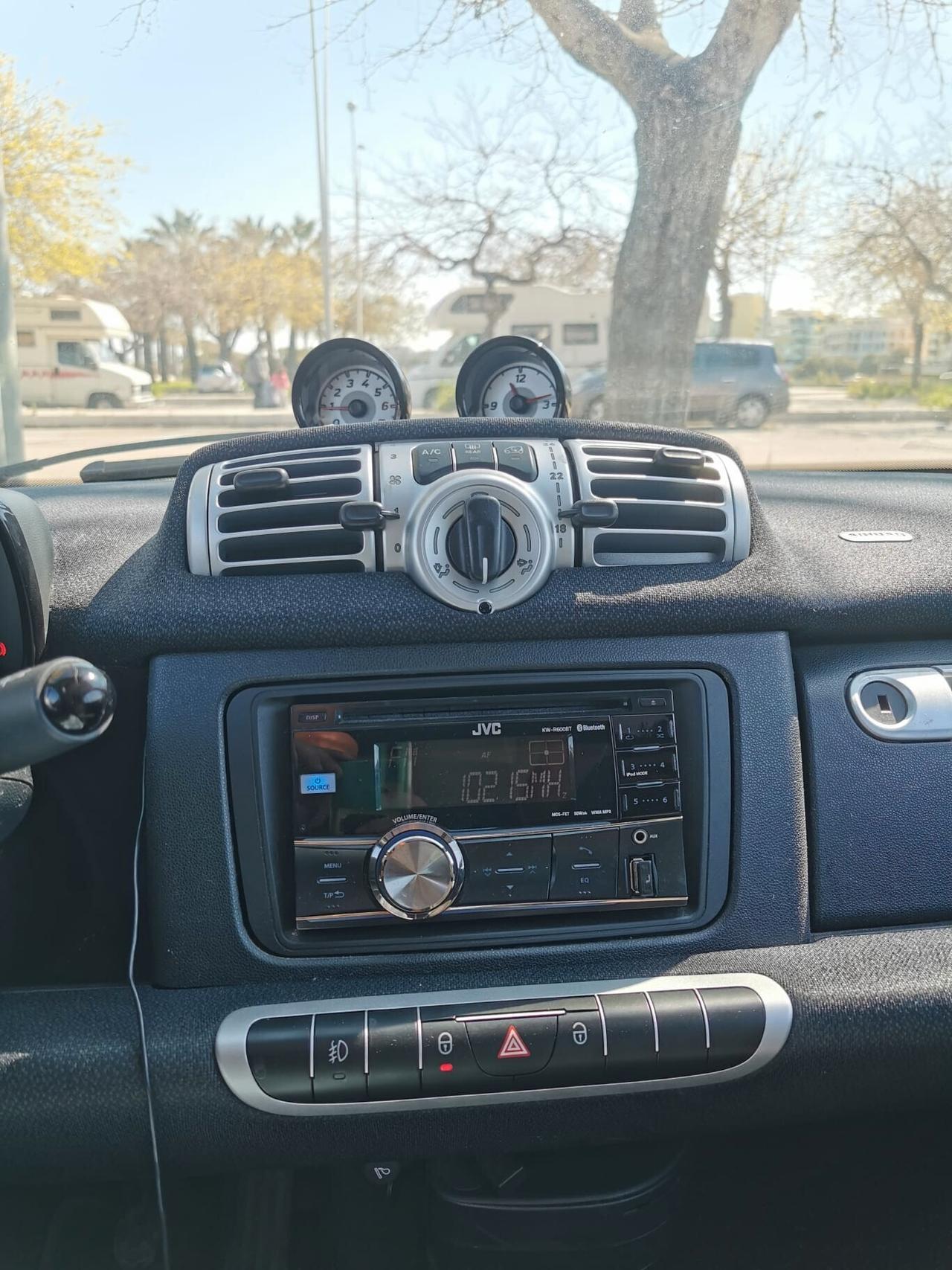 Smart ForTwo 1000 52 kW coupé passion 2013