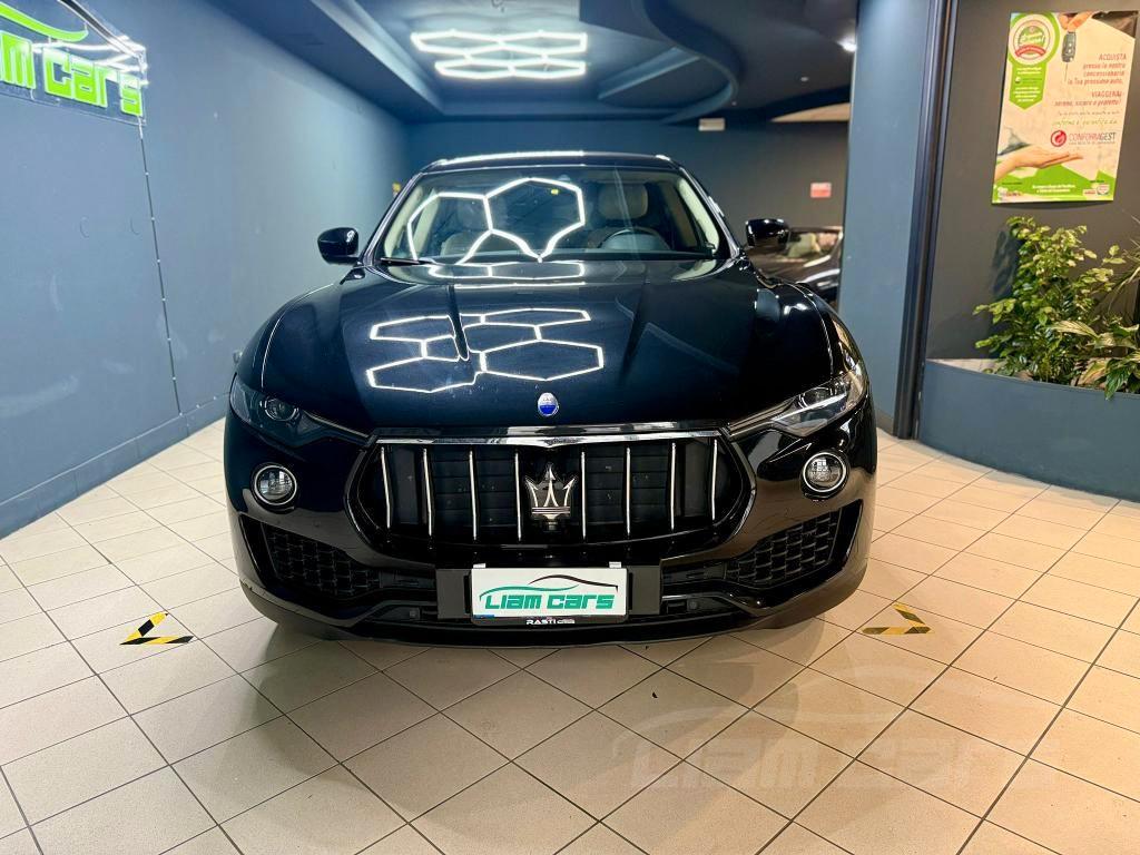 Maserati Levante 3.0 V6 275cv auto
